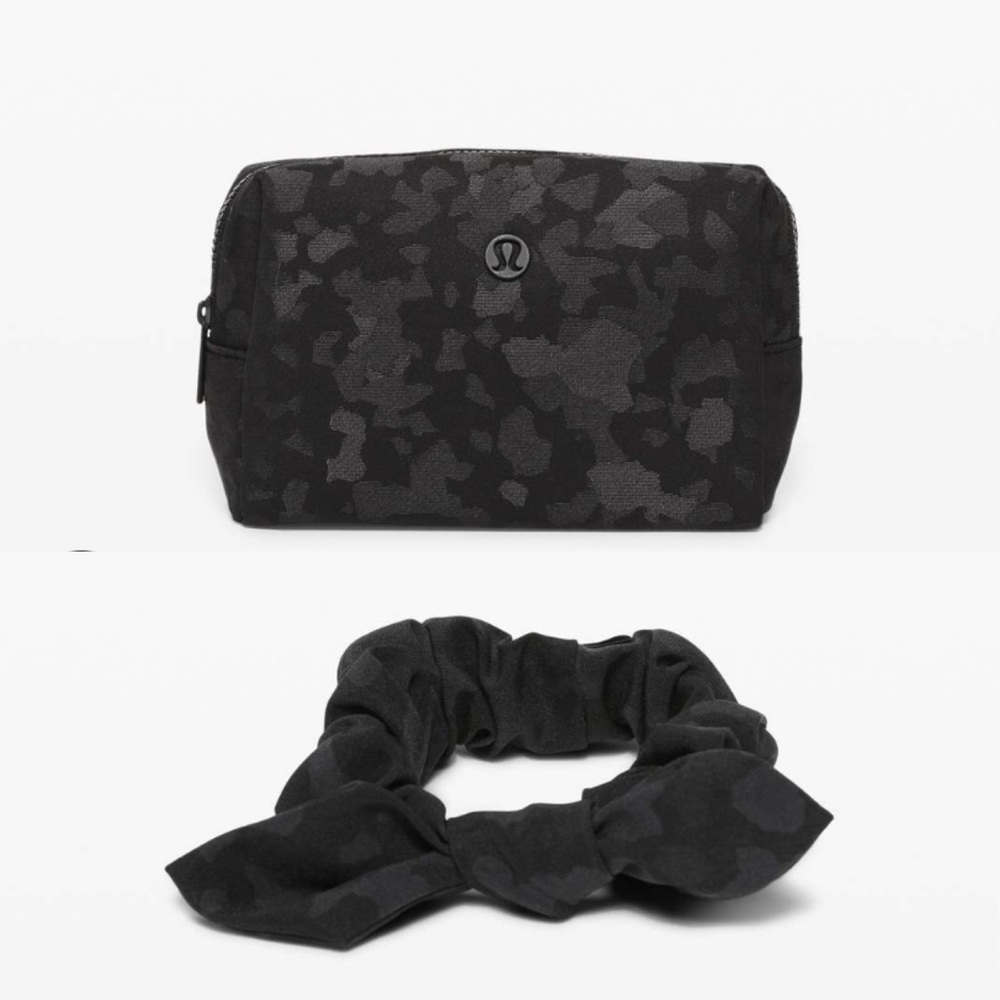 Bundle new with tags black camo